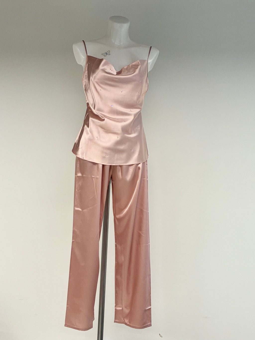 Crystal lounge set