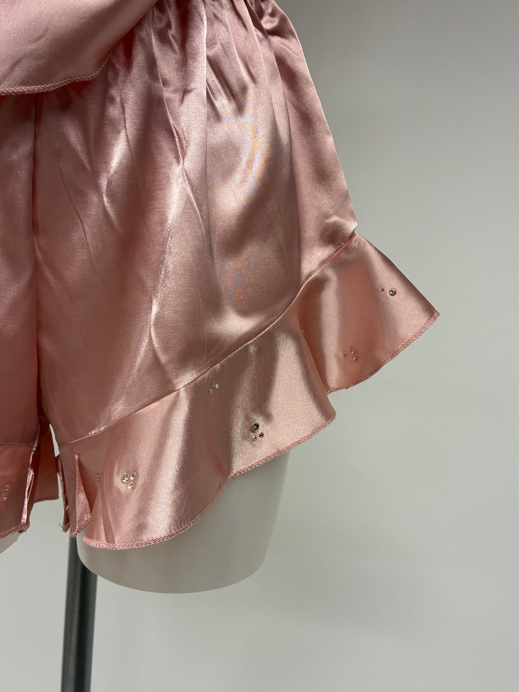 Faux satin crystal ruffle shorts 2 piece set