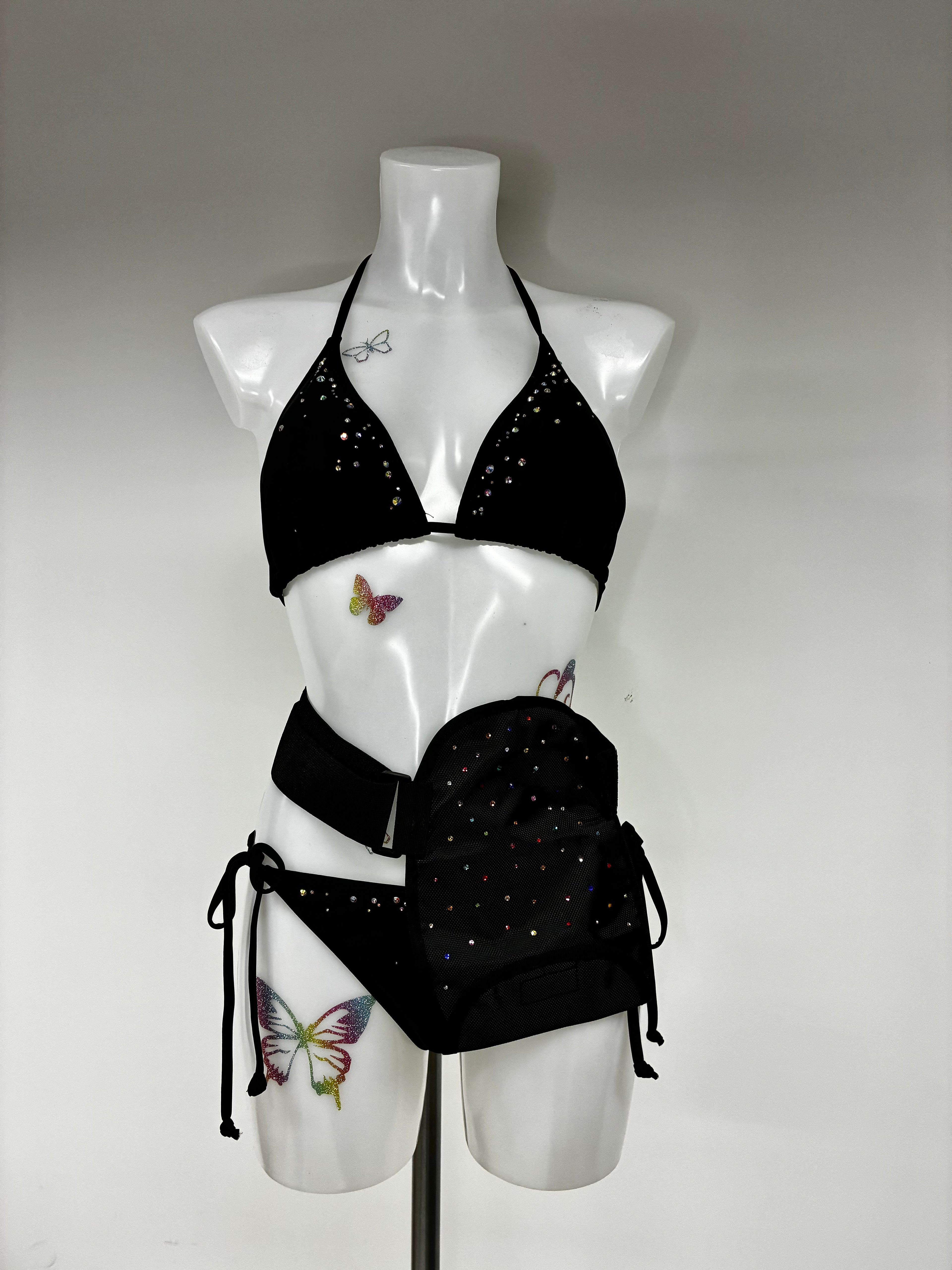 Stoma bag cover with crystals.
